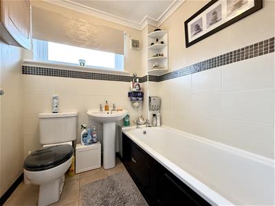 Picture 18